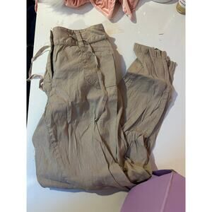 White House Black Market Pants *Size 2 Crop Leg*